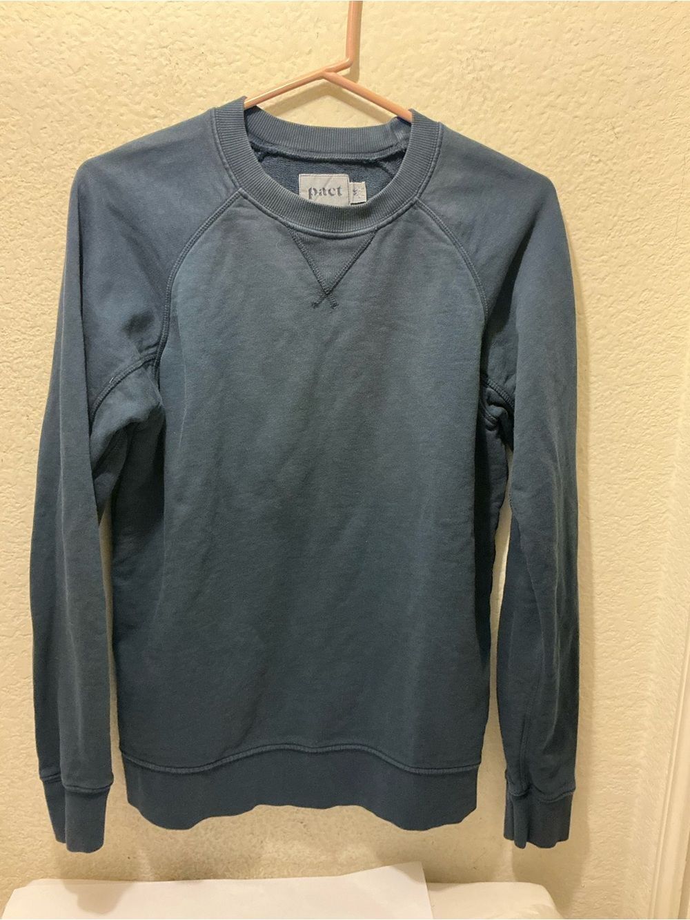 Pact Men’s Slate Blue Crewneck Sweatshirt